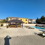 Appartamento Family-friendly With Swimming Pool Sabunike, Zadar - 11837 Privlaka (Zadar)