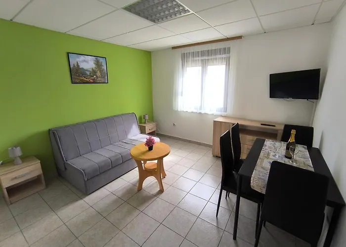 Family-friendly With Swimming Pool Sabunike, Zadar - 11837 Daire Privlaka (Zadar)
