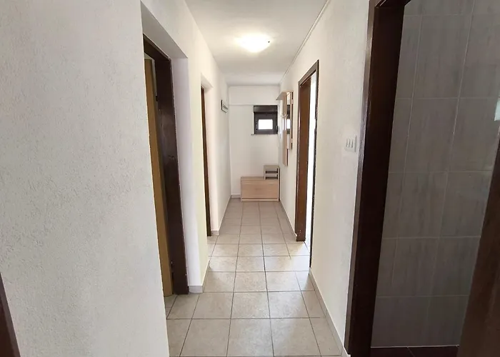Family-friendly With Swimming Pool Sabunike, Zadar - 11837 Privlaka (Zadar)