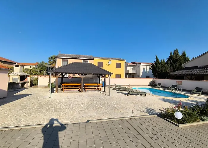 Daire Family-friendly With Swimming Pool Sabunike, Zadar - 11837 Privlaka (Zadar)