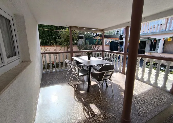 Family-friendly With Swimming Pool Sabunike, Zadar - 11837