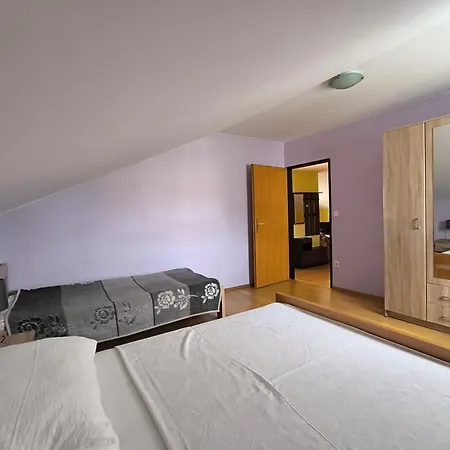 Apartamento With A Swimming Pool Sabunike, Zadar - 11837 *