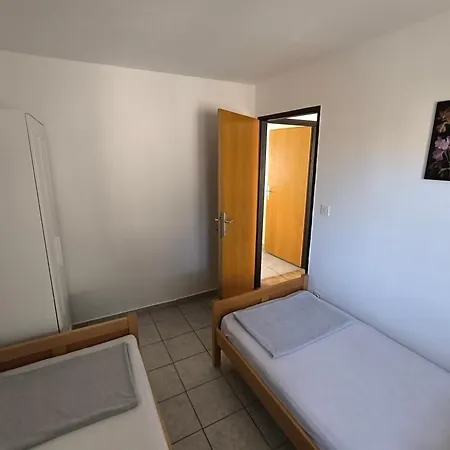 Family-friendly With Swimming Pool Sabunike, Zadar - 11837 아파트