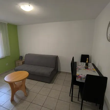 아파트 Family-friendly With Swimming Pool Sabunike, Zadar - 11837 프리블라카
