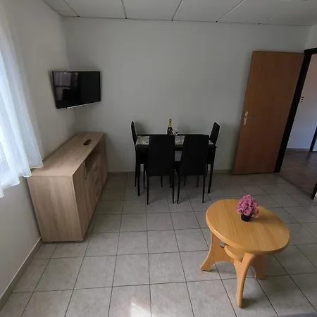 With A Swimming Pool Sabunike, Zadar - 11837 Apartamento *