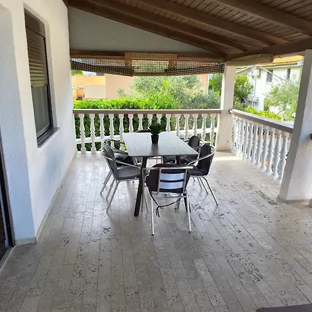 Family-friendly With Swimming Pool Sabunike, Zadar - 11837 아파트